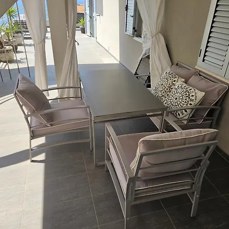 Marinovic Appartement *