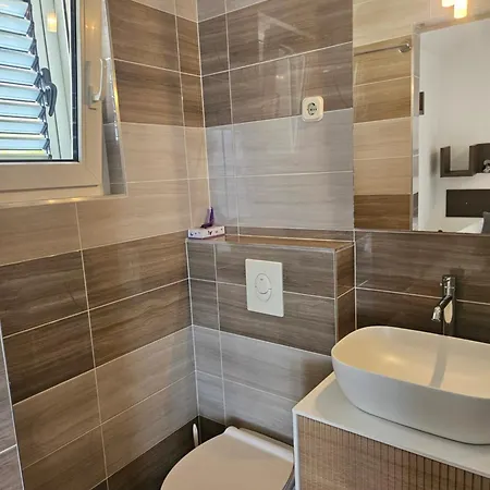 Marinovic Appartement *