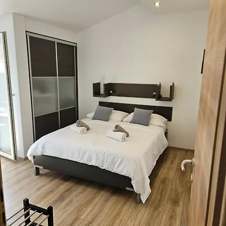 Marinovic Appartement *