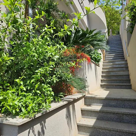 Marinovic Appartement *