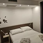 Apartmani Marinovic Lägenhet