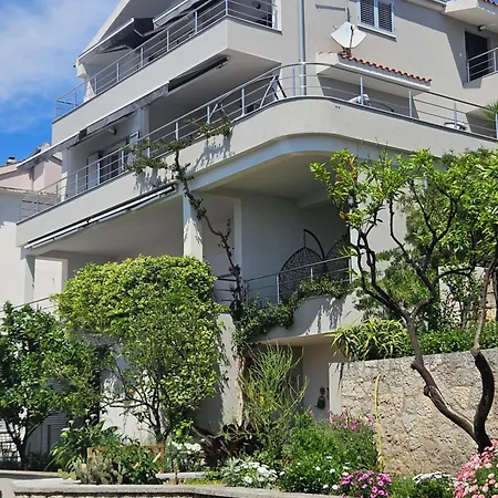 Apartman Marinovic *