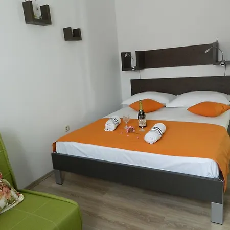 Apartmani Marinovic Podgora