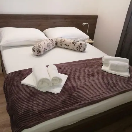 Apartment Apartmani Marinovic Podgora